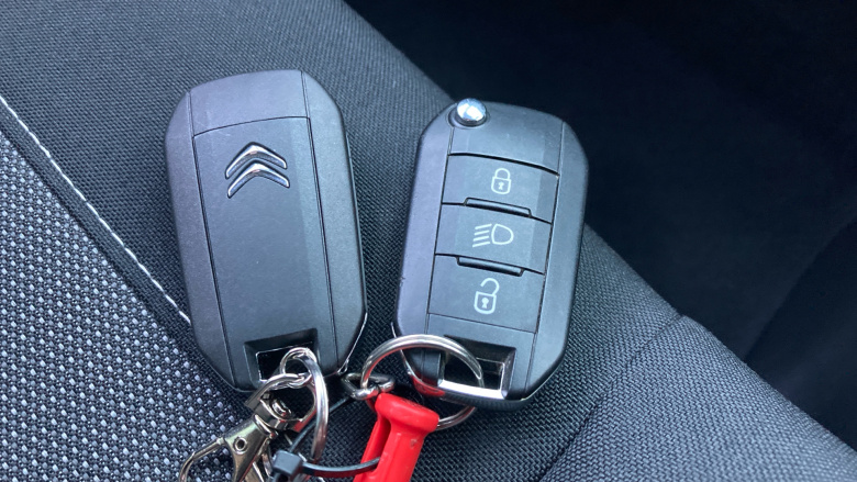 Citroen C3 Aircross 1.2 PureTech 110 Shine 5dr Petrol Hatchback